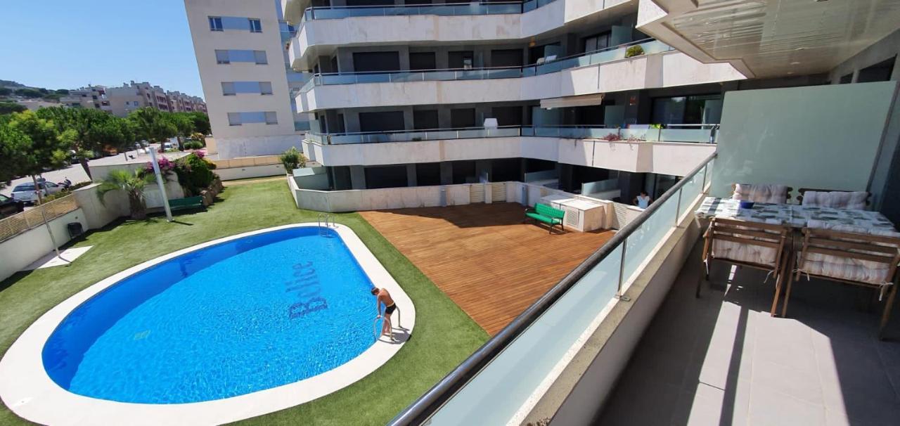 Relax Apartamento Playa Fenals Lloret de Mar Bagian luar foto