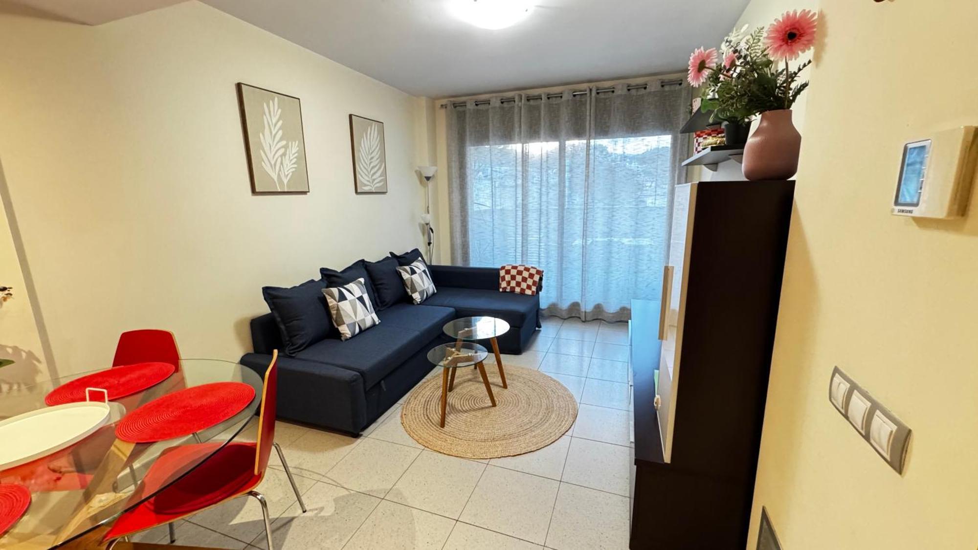 Relax Apartamento Playa Fenals Lloret de Mar Bagian luar foto