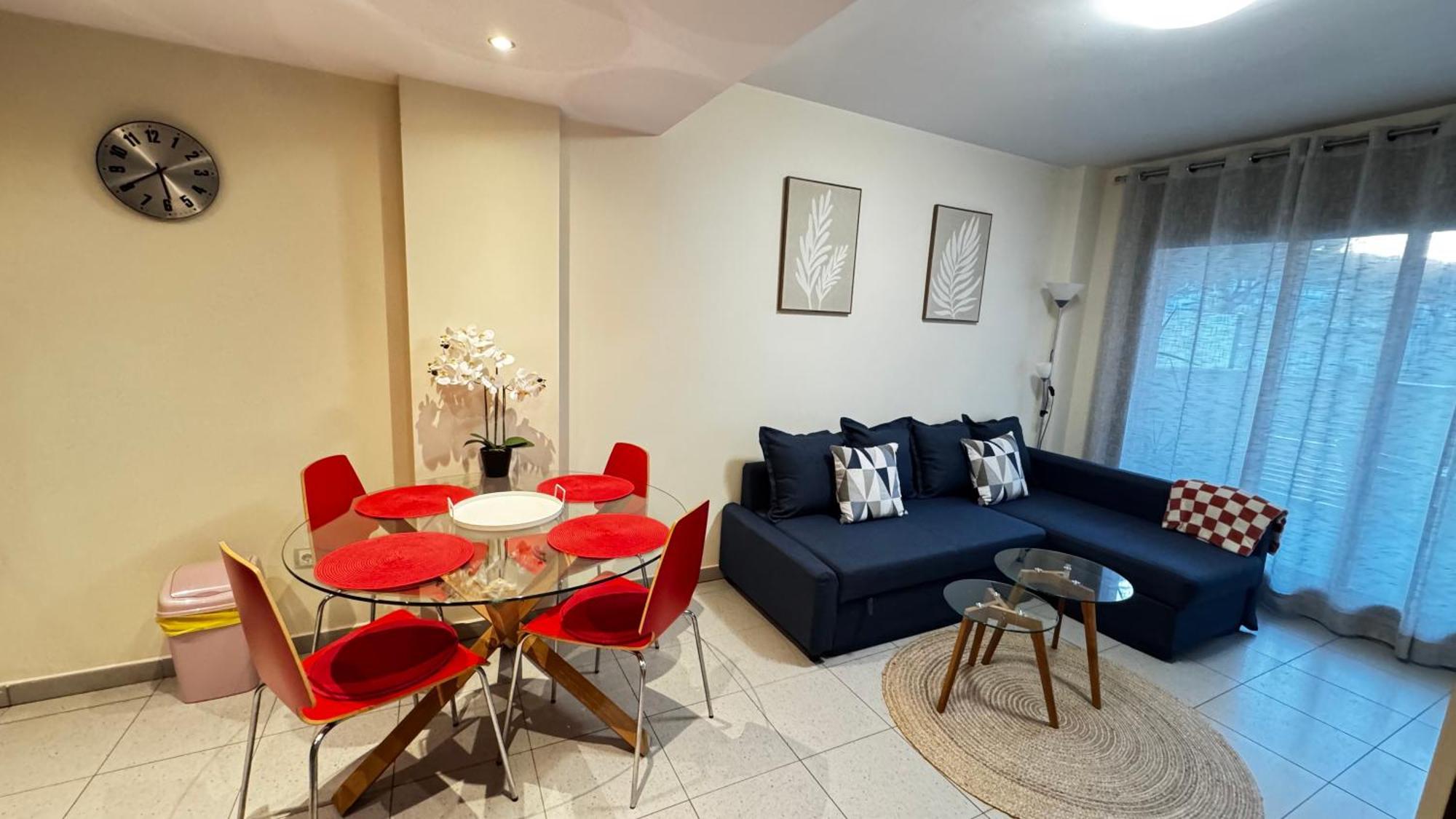 Relax Apartamento Playa Fenals Lloret de Mar Bagian luar foto