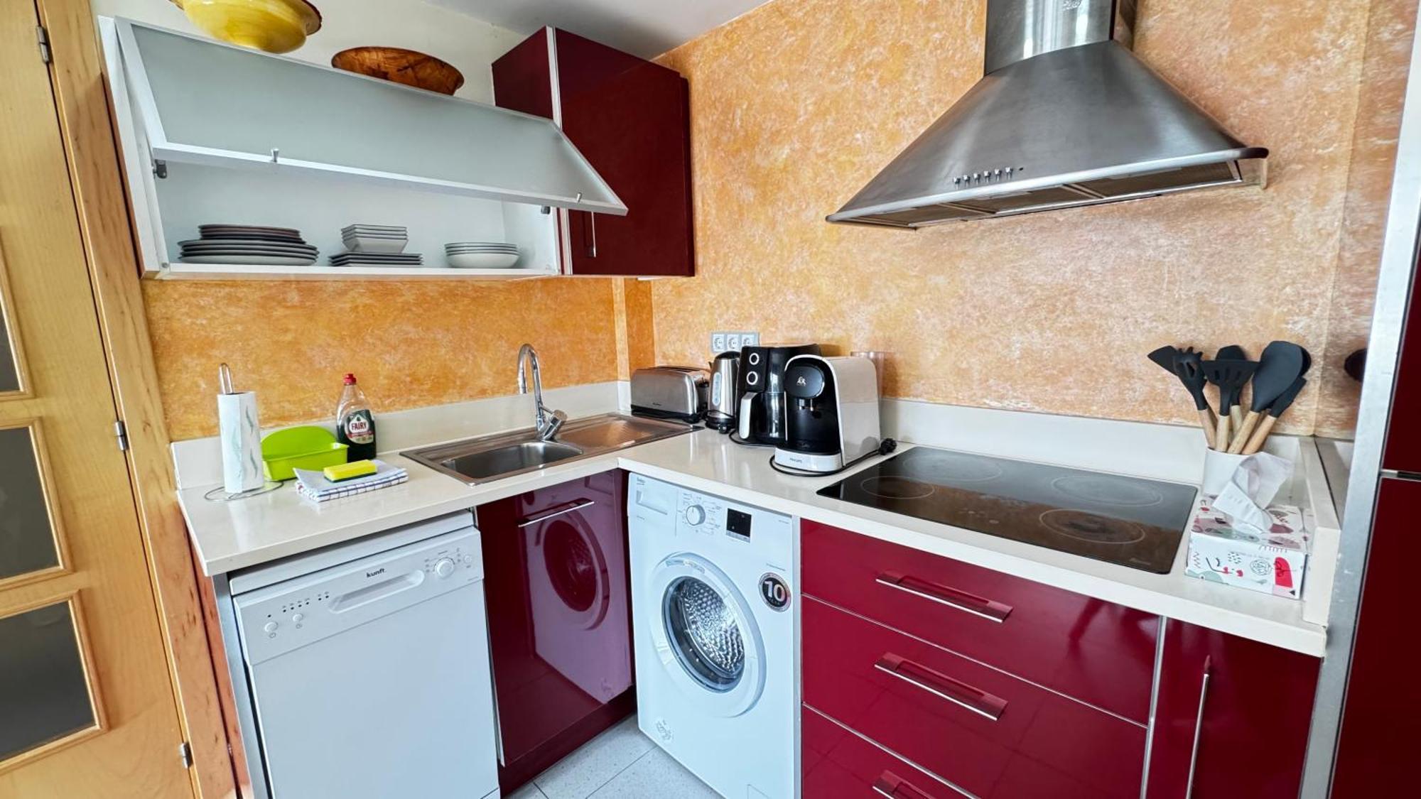 Relax Apartamento Playa Fenals Lloret de Mar Bagian luar foto