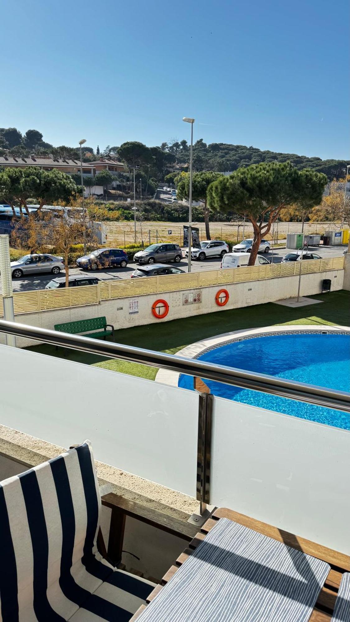 Relax Apartamento Playa Fenals Lloret de Mar Bagian luar foto